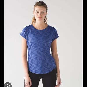 Lululemon run around t-shirt